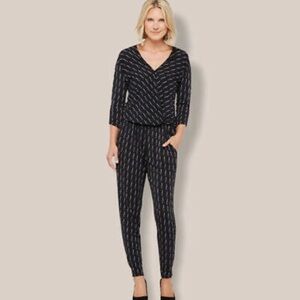 Peyton Jensen Jumpsuit Black, Purple, Lavender, V-Neck, Front Pockets Size S